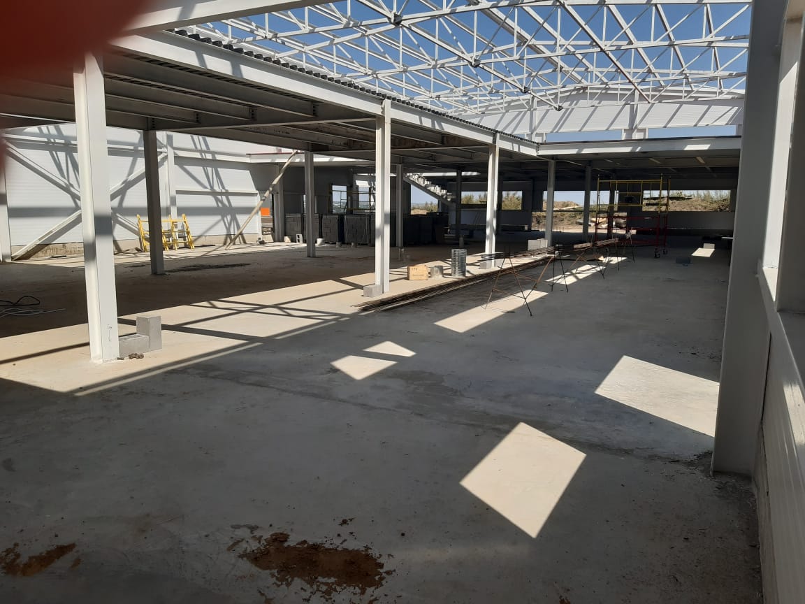 Окончено устройство бетонных полов производственного корпуса № 3  в промышленном парке «Губкин»